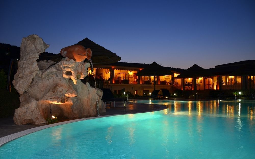 Hotel Costa Caddu San Teodoro  Exterior photo